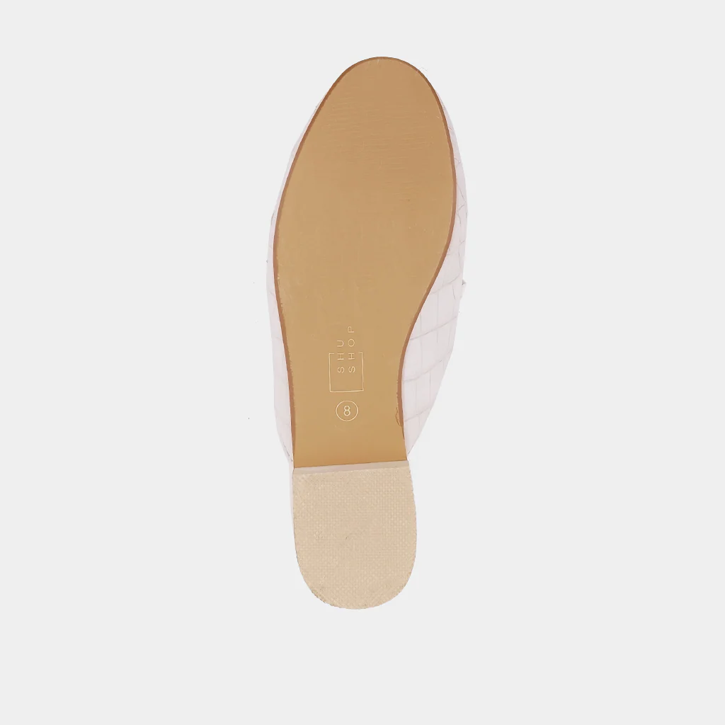 ALEXIS - Image 8