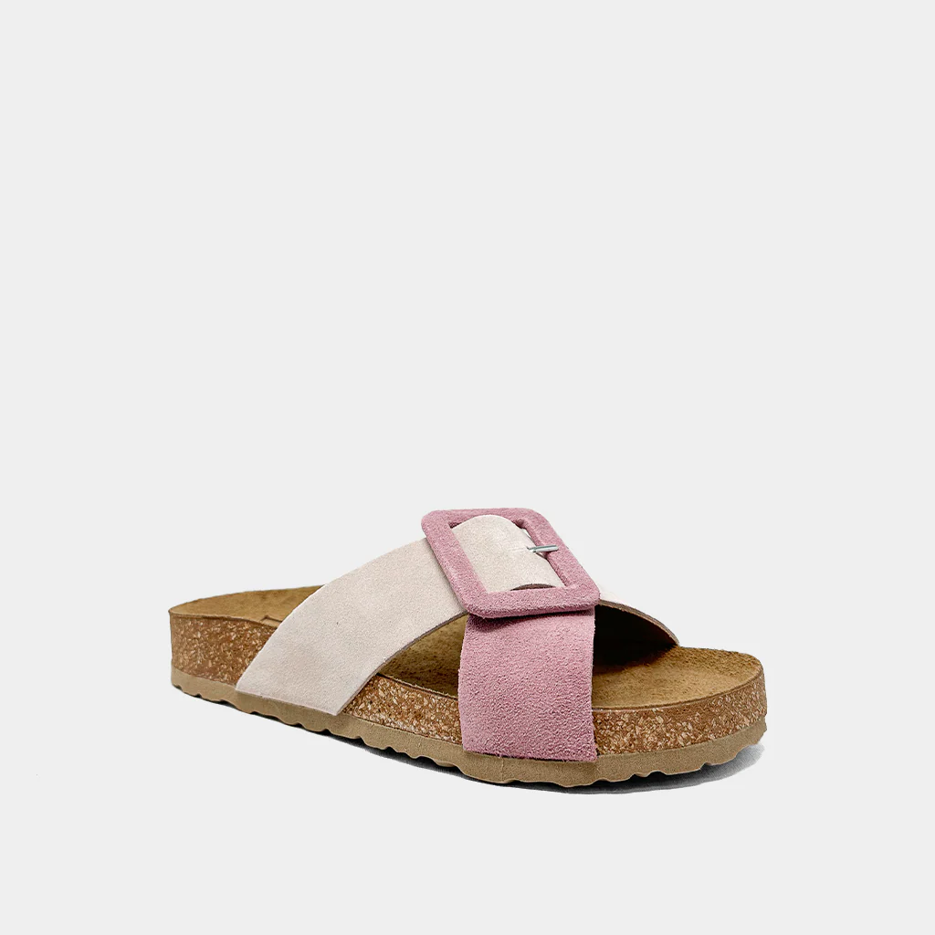 BETTINA - Image 3