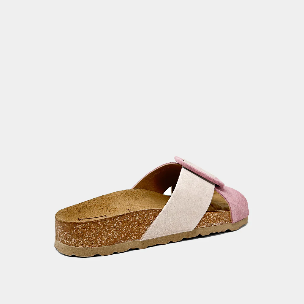 BETTINA - Image 4