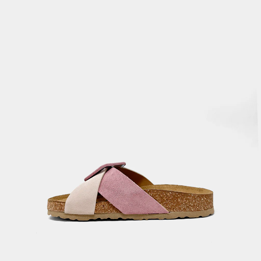BETTINA - Image 6