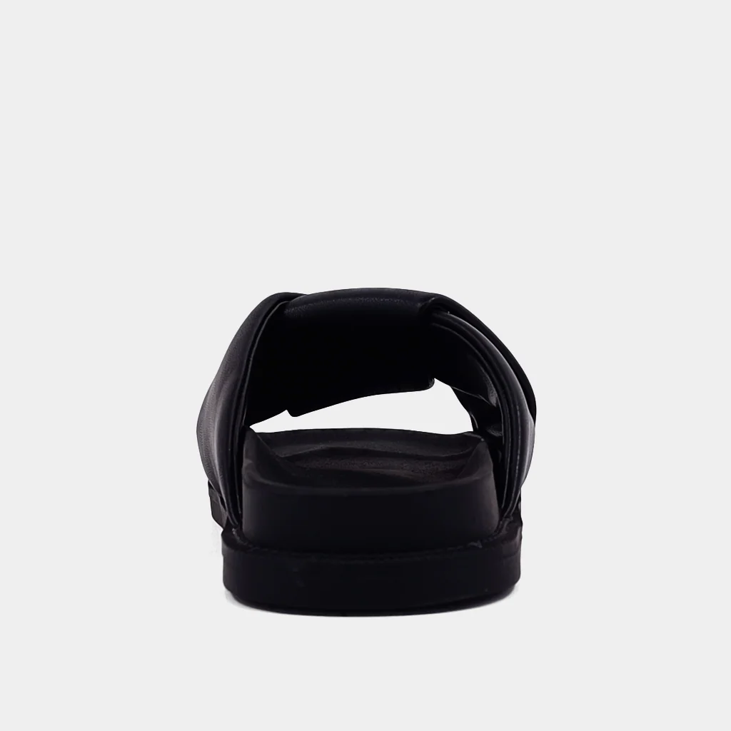 CLAIRE - Image 6