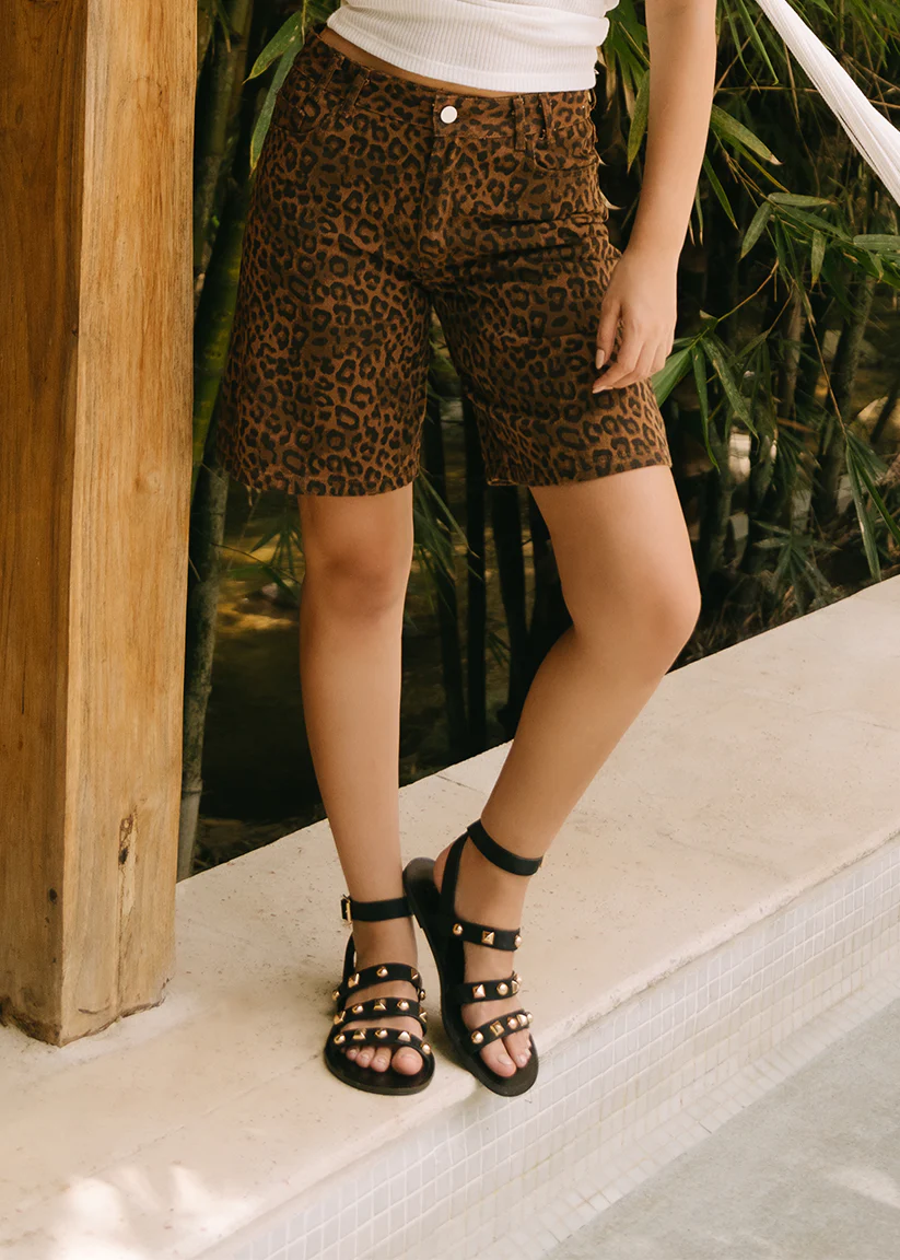 DAPHNE - Image 2