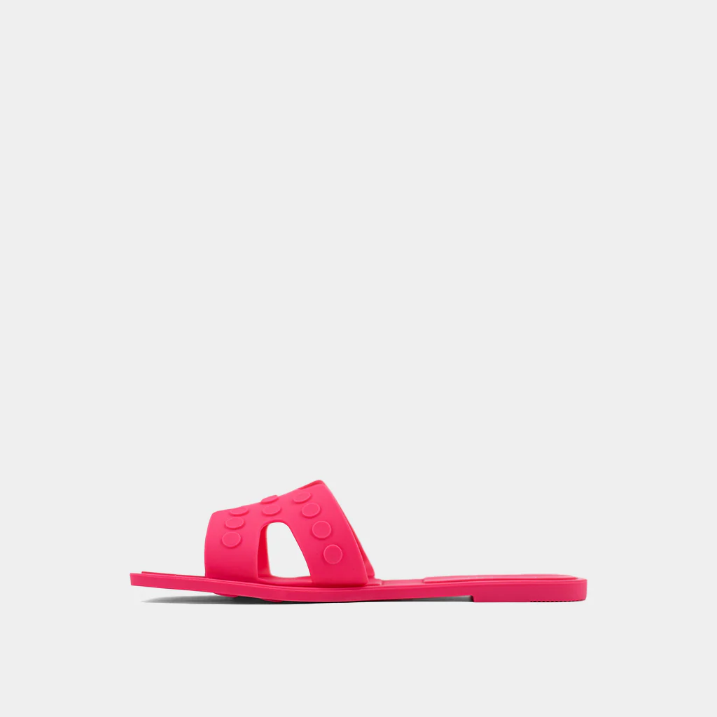 DONNA - Image 6