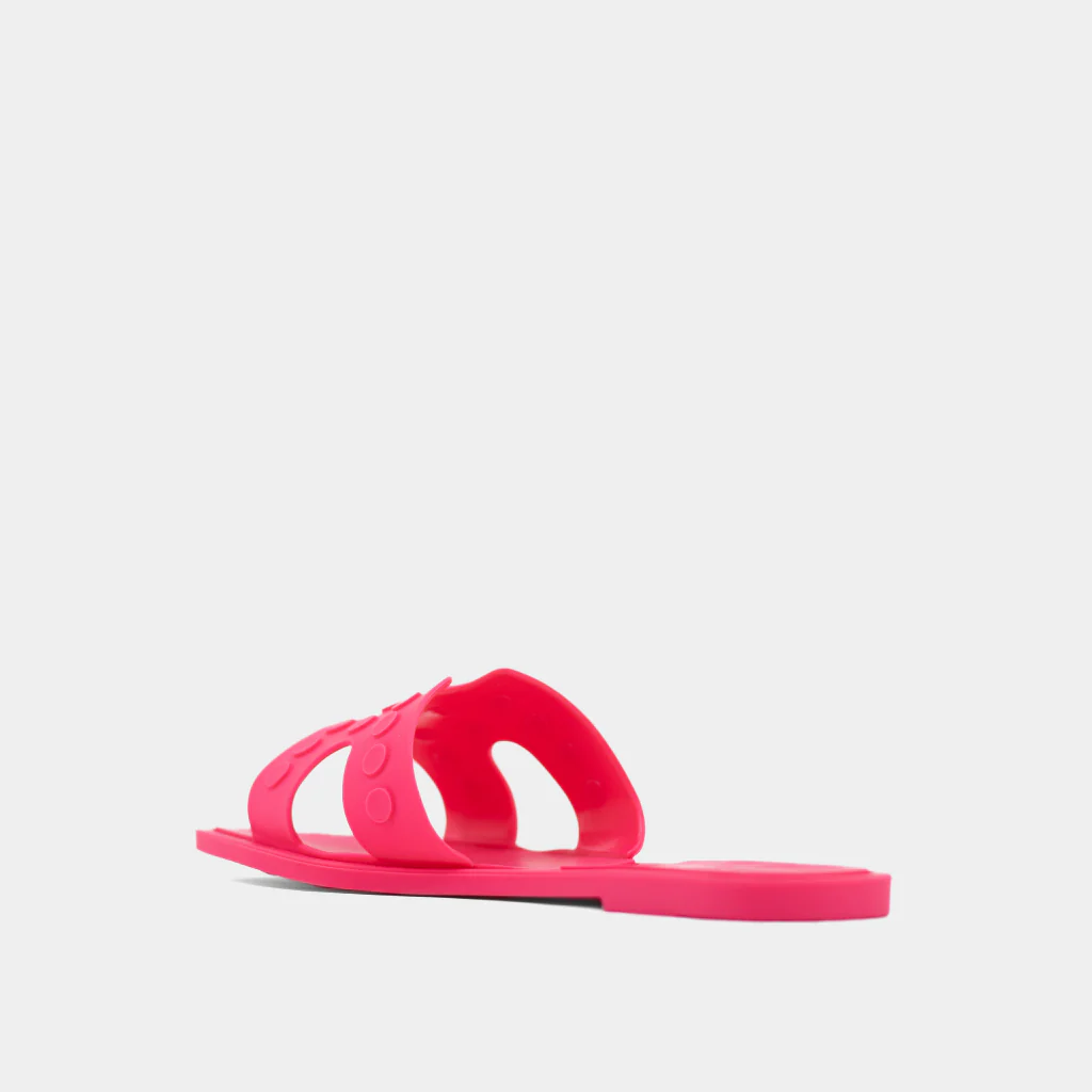 DONNA - Image 7