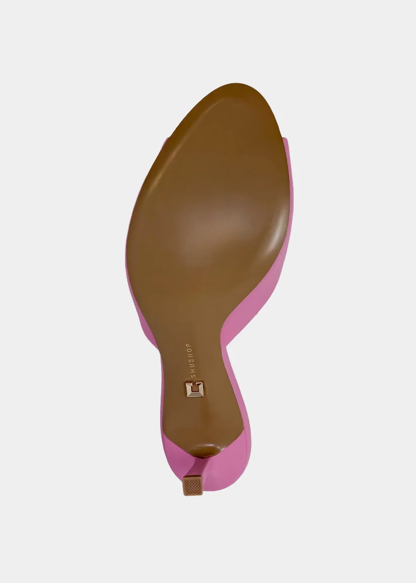 ELAINE - Image 6