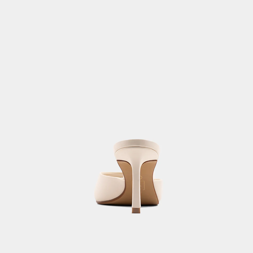 ELAINE - Image 8