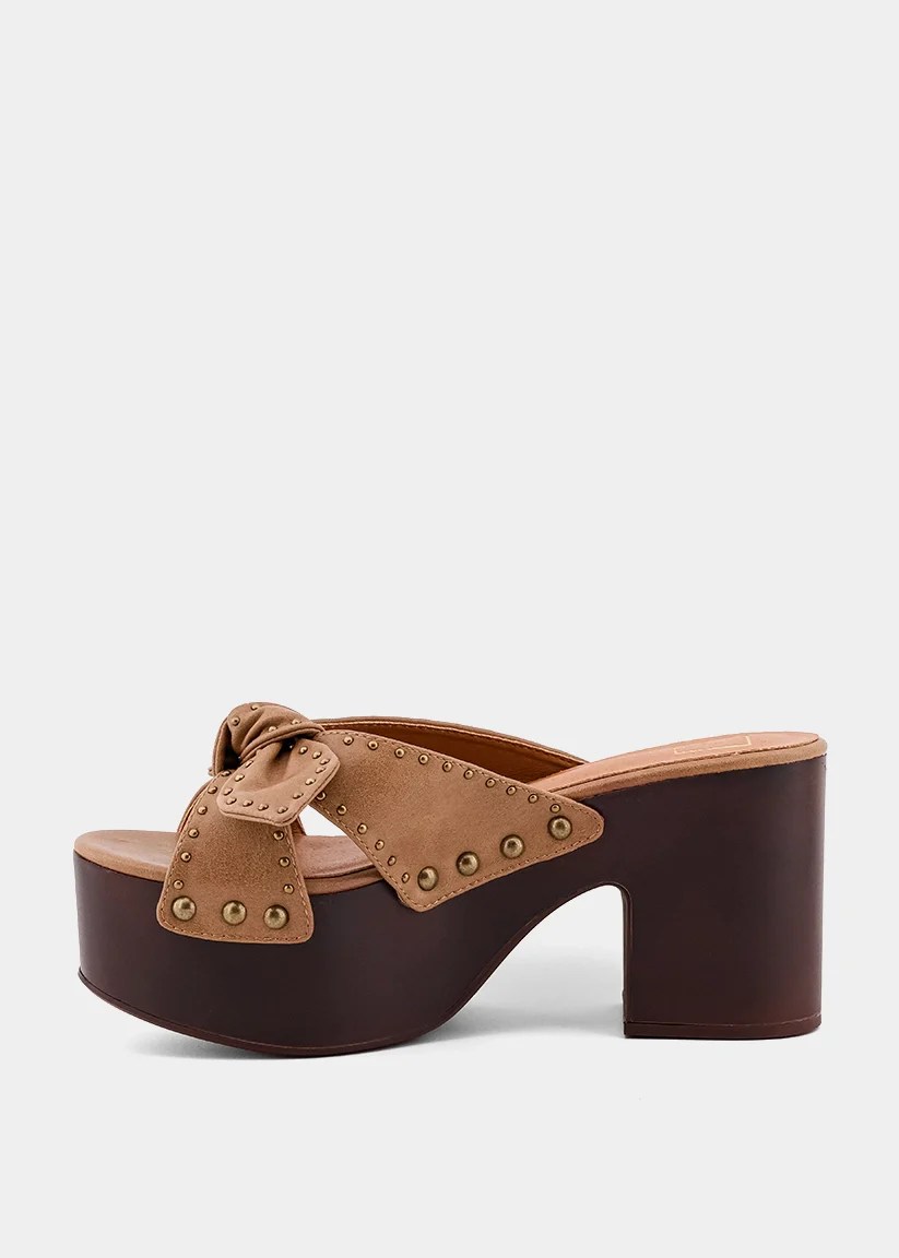 ELIZA - Image 5