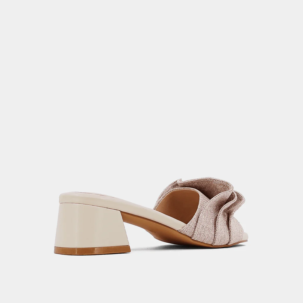 FRANCES - Image 5