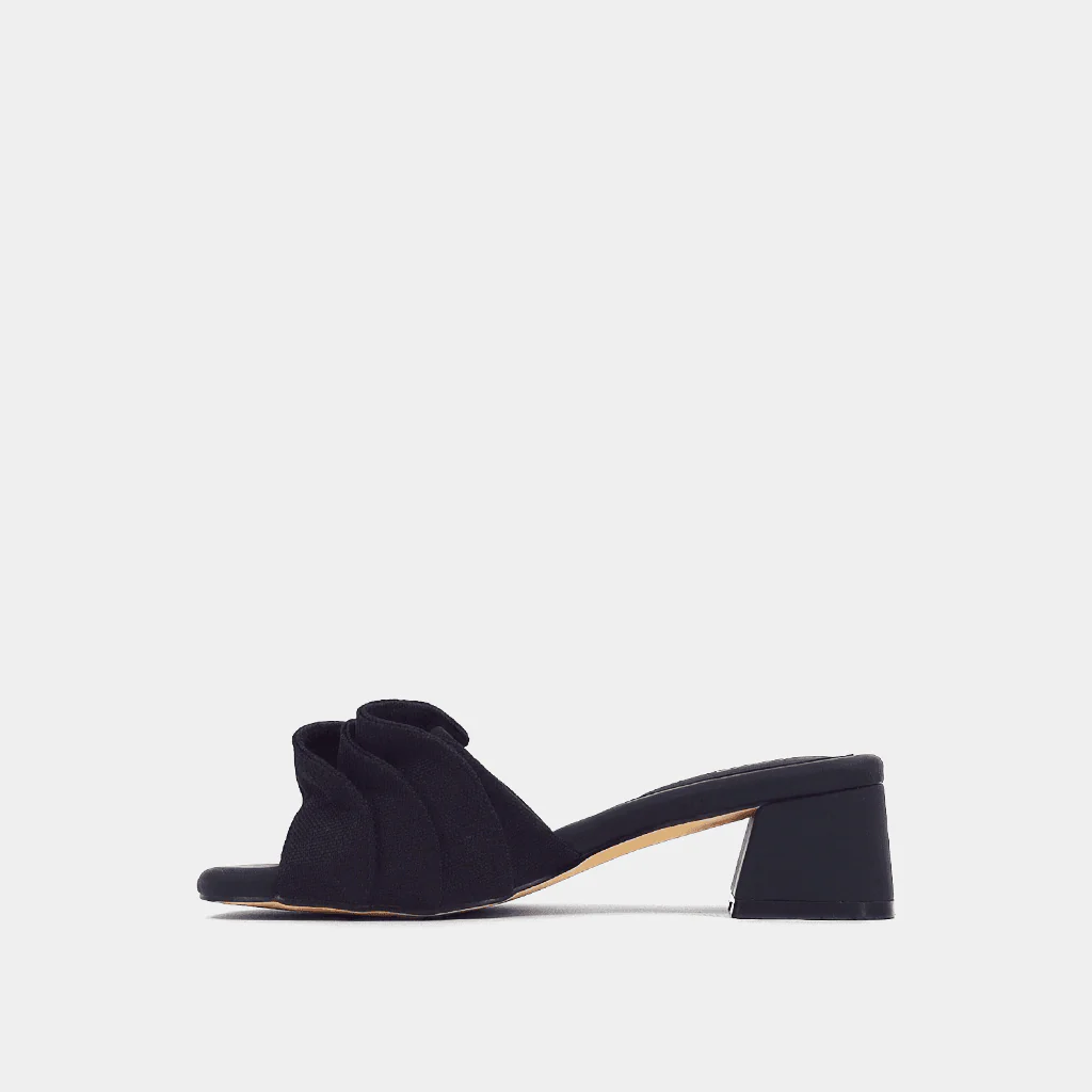 FRANCES - Image 6