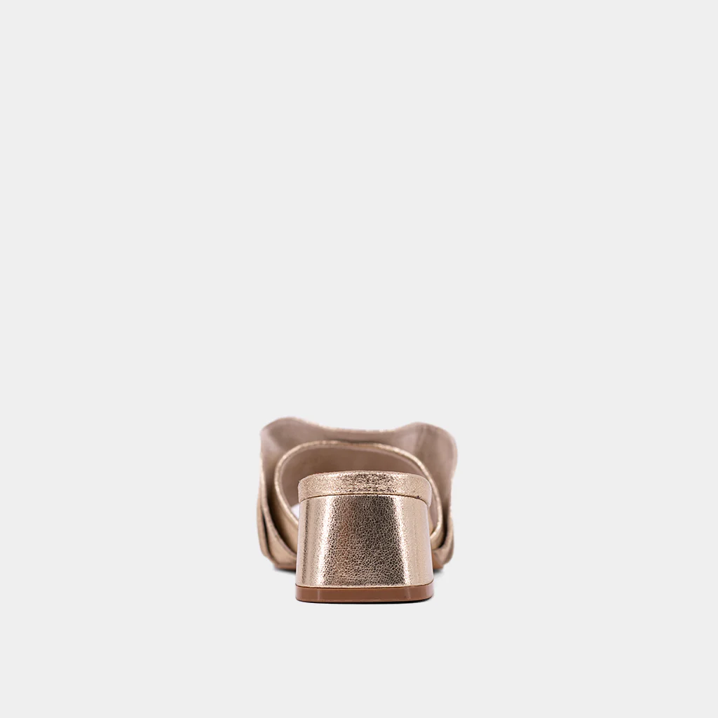 FRANCES - Image 7