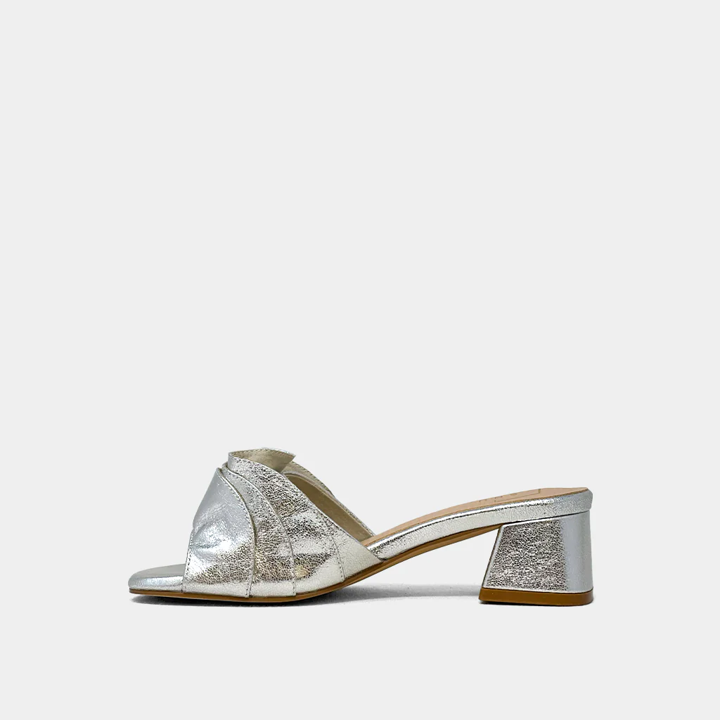 FRANCES - Image 5