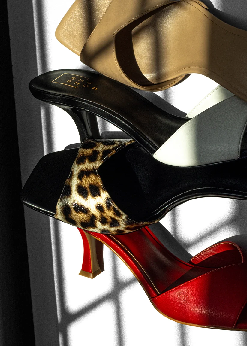 HOLIDAY - Image 8