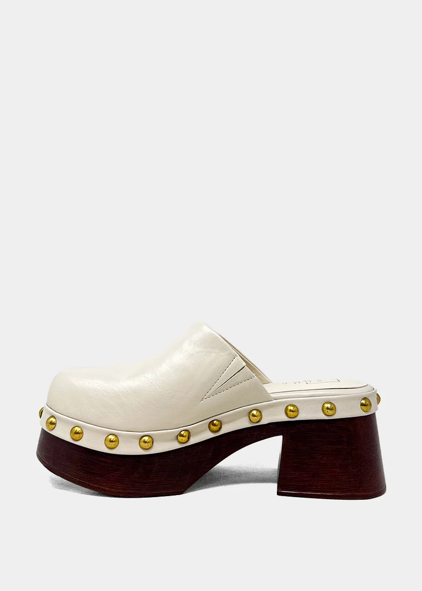 LILY - Image 5