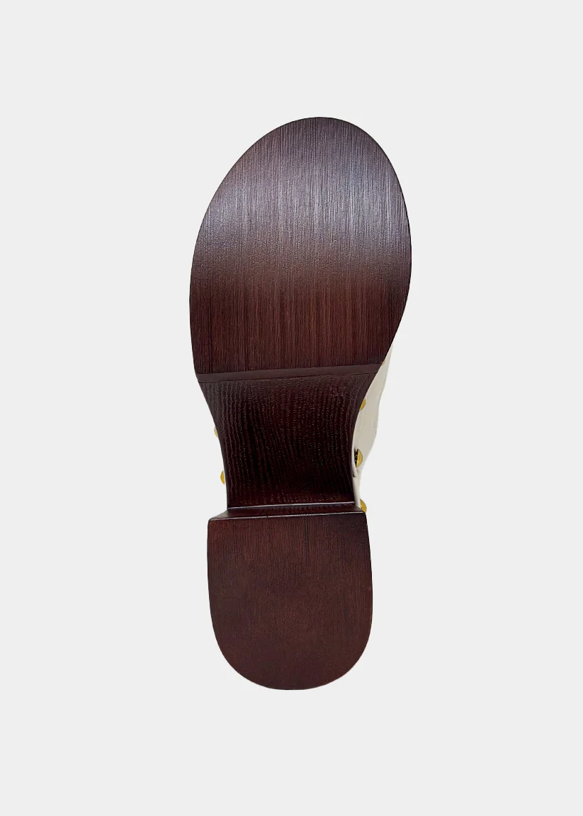 LILY - Image 7