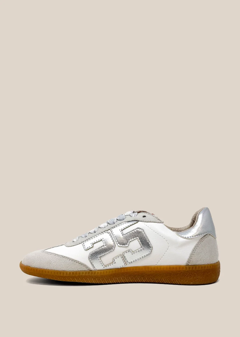 RETRO 25 - Image 5