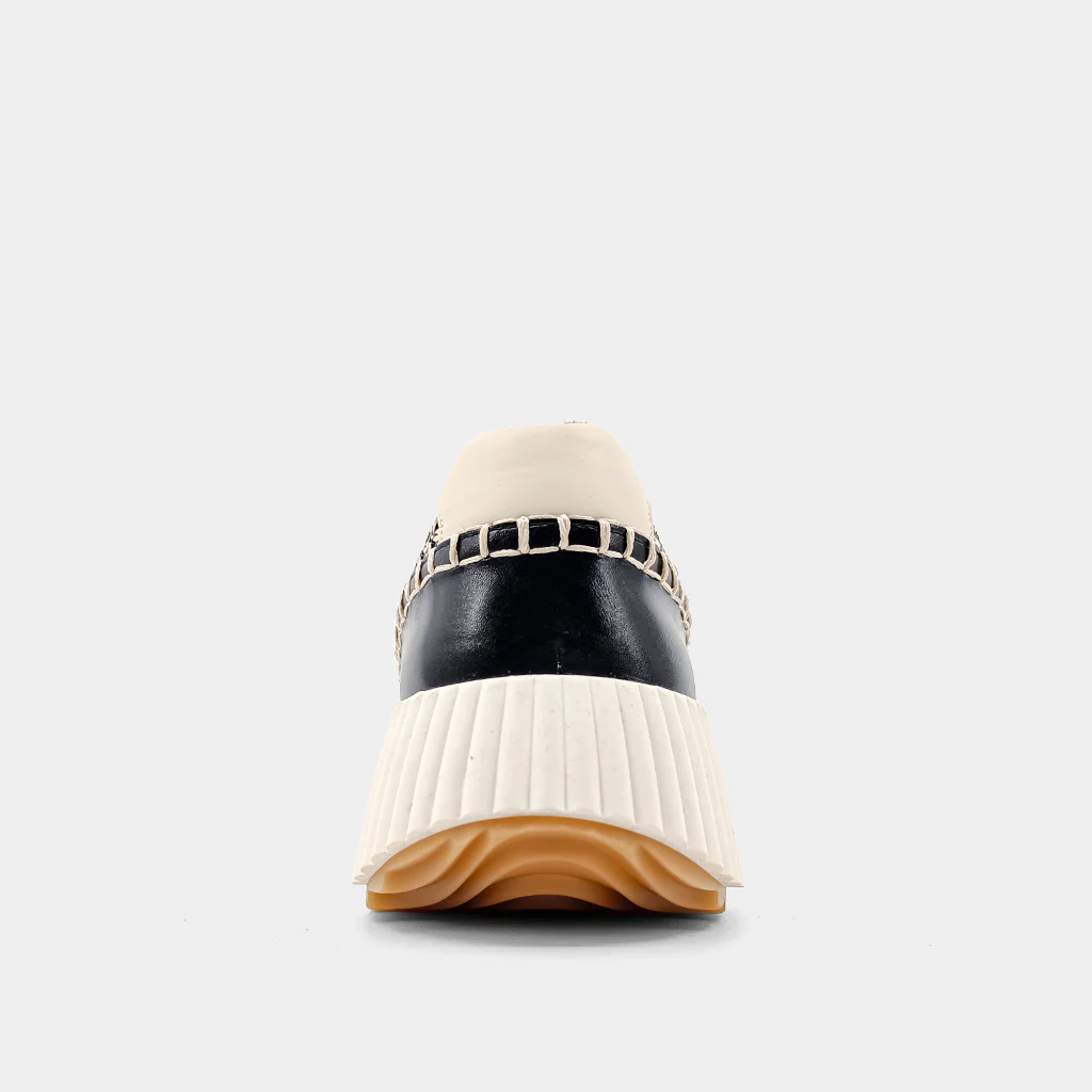 SELINA - Image 5