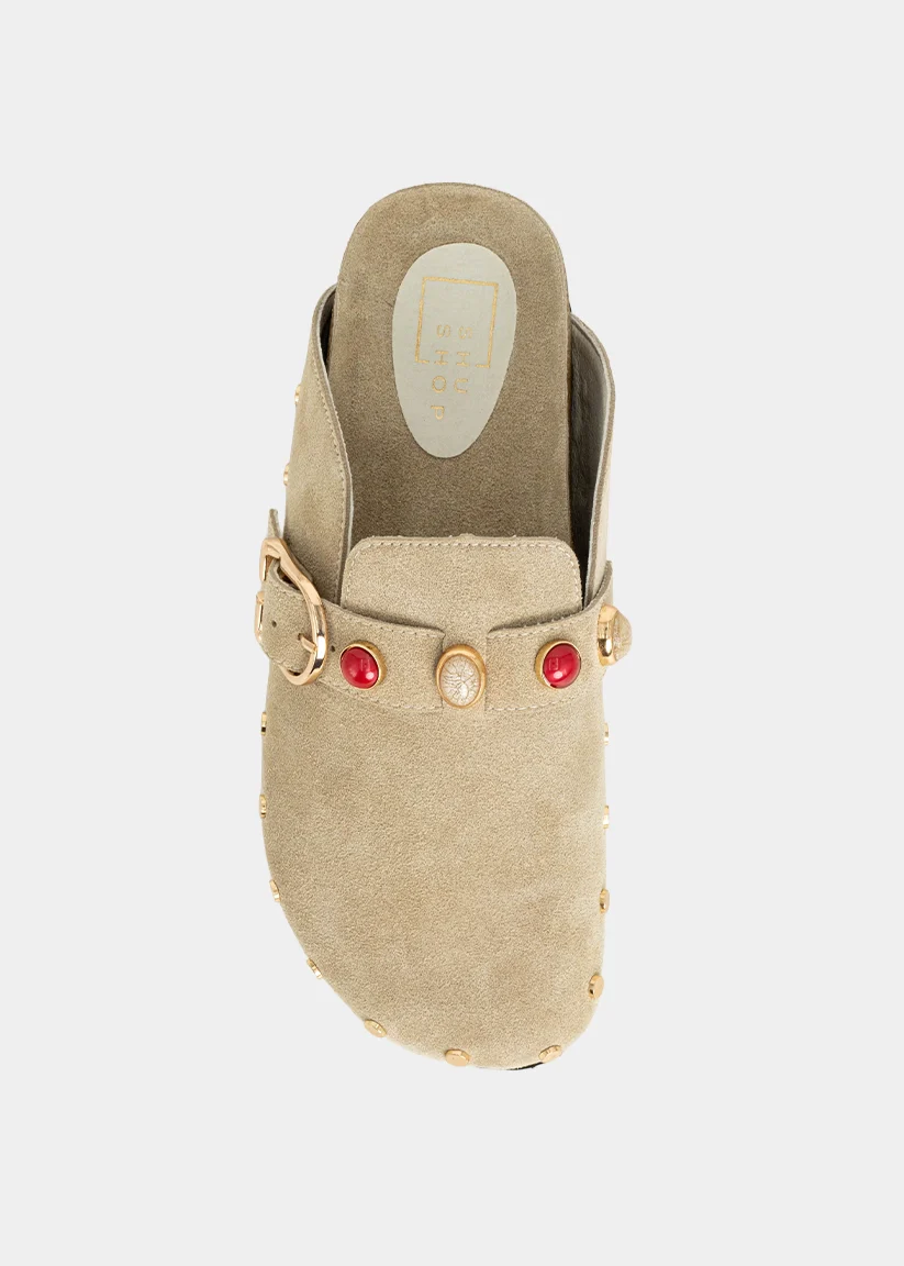TINA - Image 6