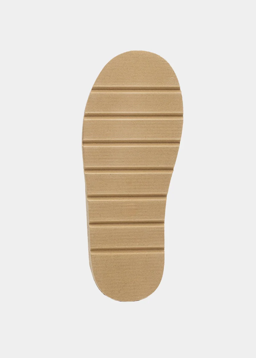 ULLA - Image 7