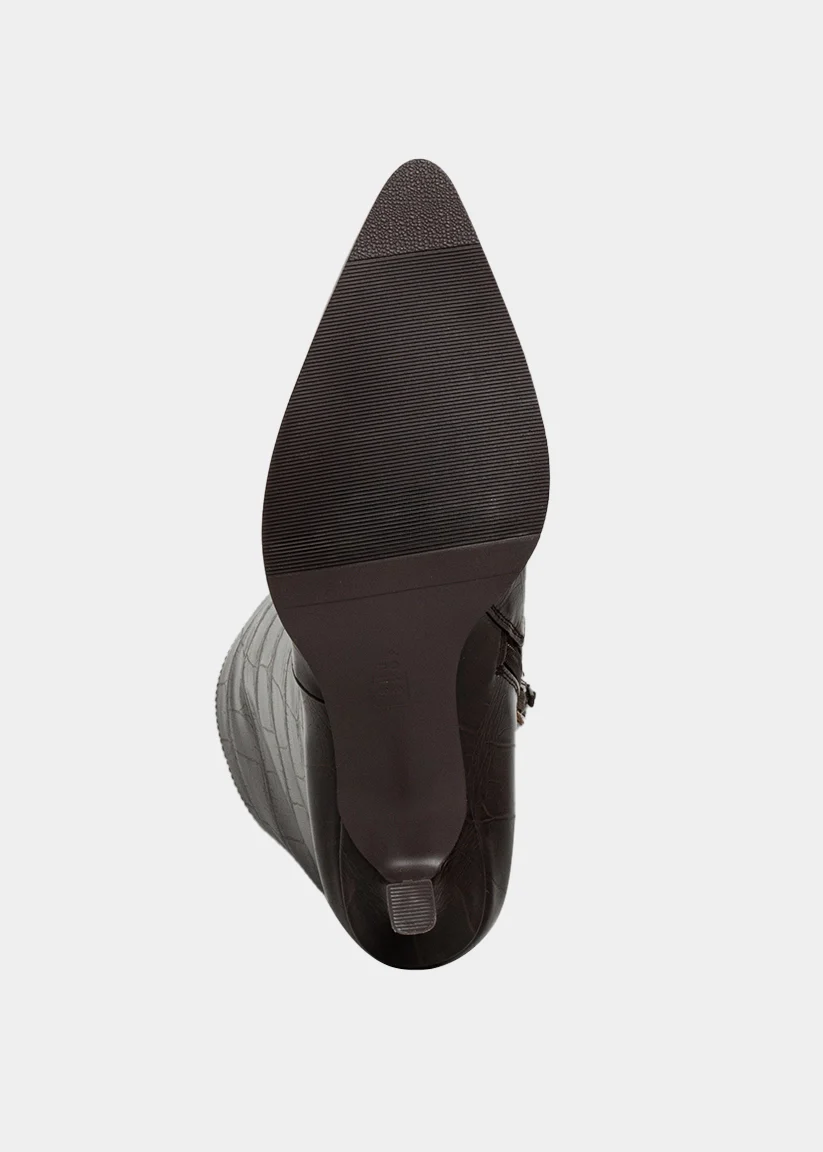 VANESSA - Image 7